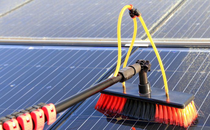 Reinigung PV-Anlagen Reinigung PV-Anlagen